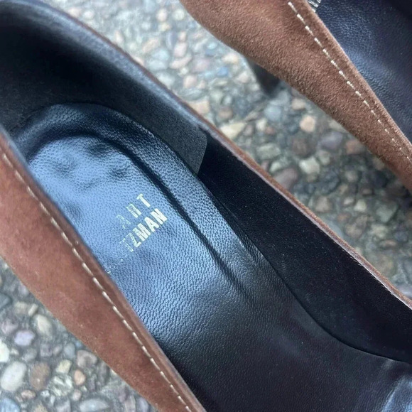 Stuart Weitzman Walnut Brown Suede Stacked Heel Pumps Bow Buckle Size 9.5 - Picture 5 of 11